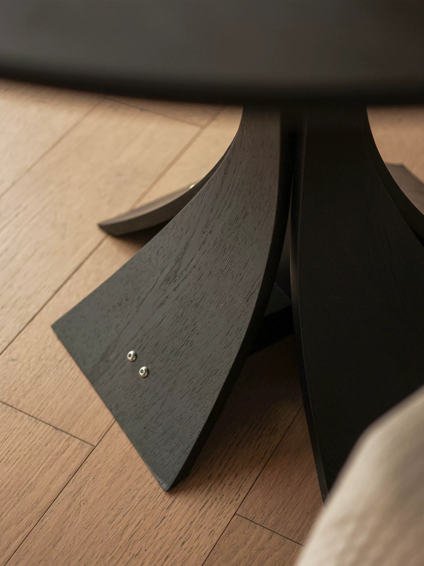 Celeste Table
