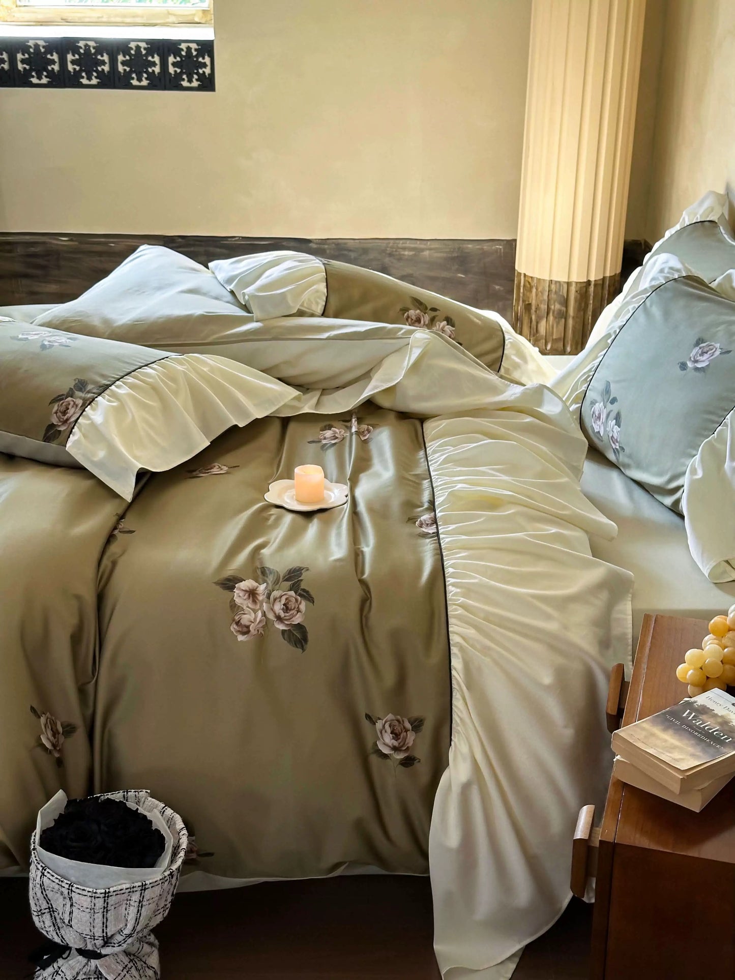 Tululla Bedsheet Set