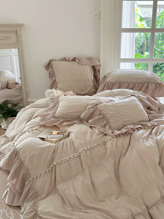 Tara Bedsheet Set